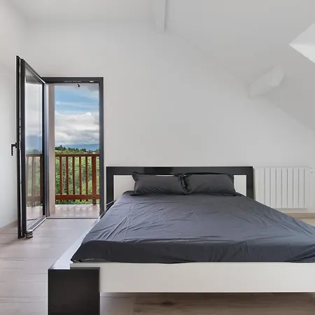 Duplex La Source Amelie Saint-Pancrasse